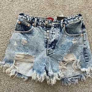 acid wash denim shorts